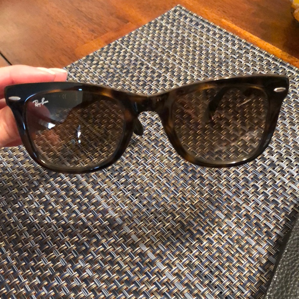 Ray-Ban Folding Wayfarer